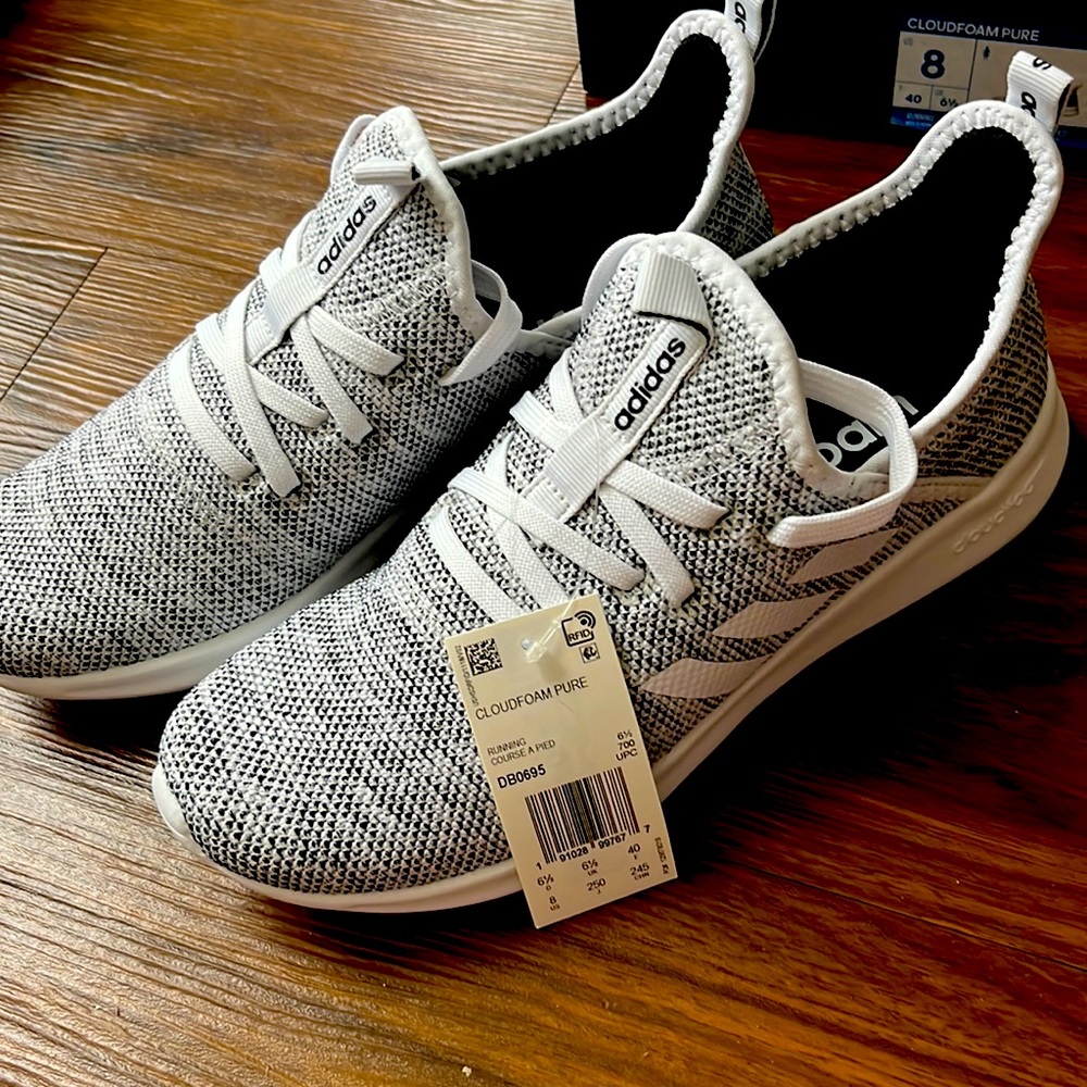 NWT Adidas Cloudfoam Grey Sneakers Size 8